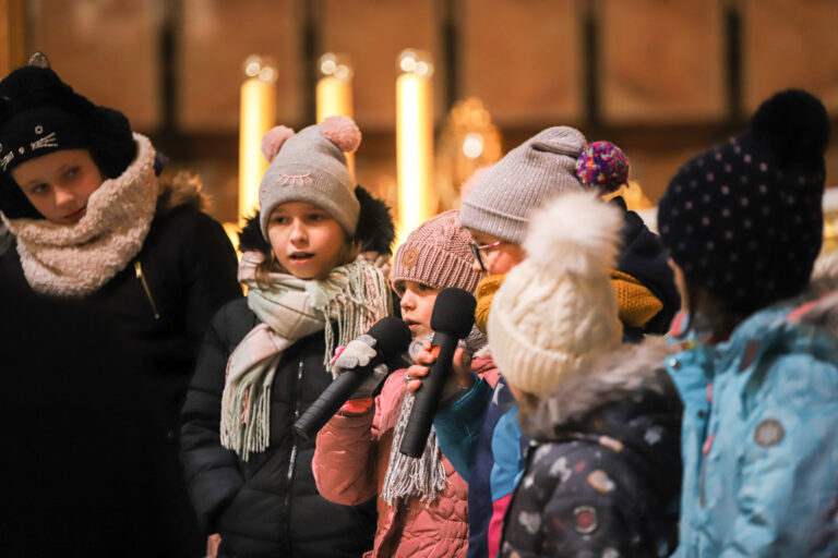 Dziecięce kolędowanie w bazylice, Licheń 26 grudnia 2021 11